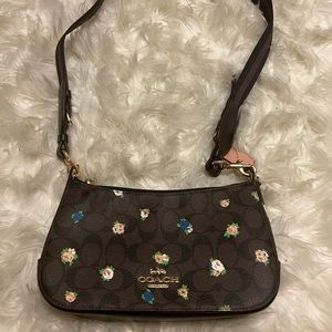 Coach mini rose print purse NWOT